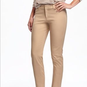 Old Navy Mid-Rise Pixie Ankle Pant